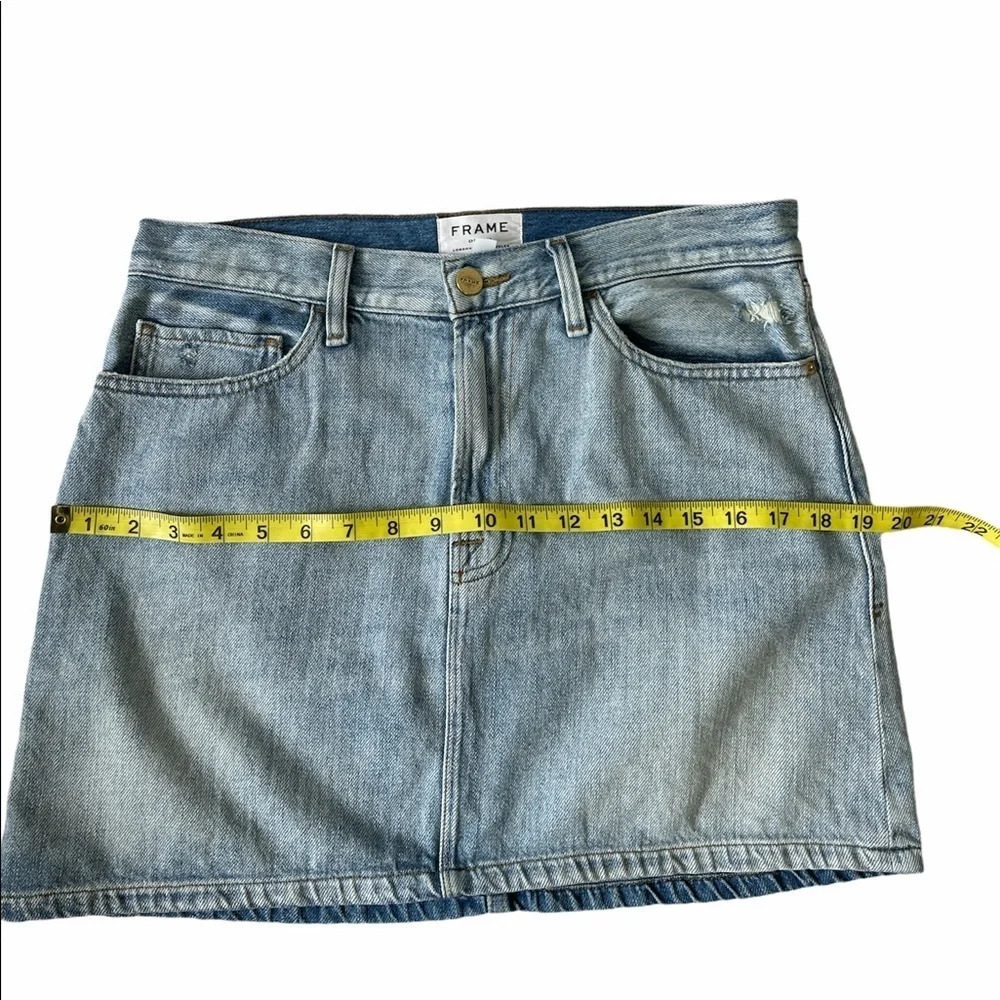 Frame Le Mini Ryde Wash Distressed Denim Skirt - Picture 14 of 15